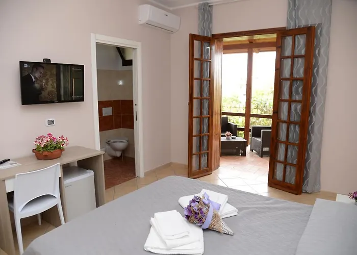 לינה וארוחת בוקר Valeri טרופאה