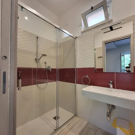 Valeri Couette-café 4*