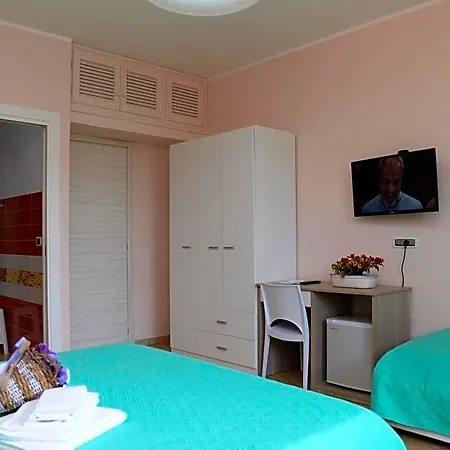 Frühstückspension Valeri Tropea