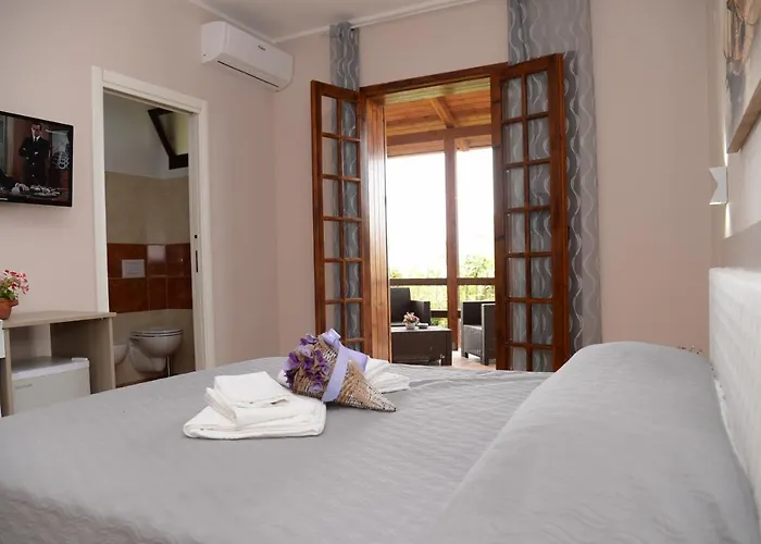 ベッド・アンド・ブレックファスト Valeri 4*